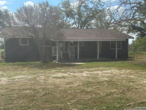 883 County Road 128, Floresville, TX, 78114-6108 | Card Image