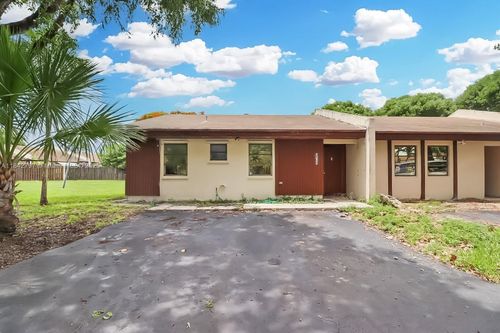 13805 Sw 52nd St, Miami, FL, 33175-5160 | Card Image