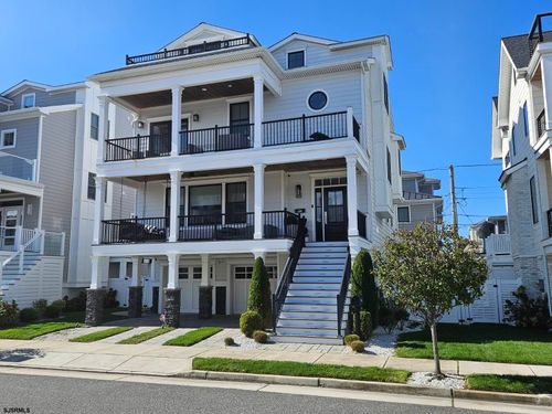 102 S Essex Ave, MARGATE CITY, NJ, 08402-2717 | Card Image