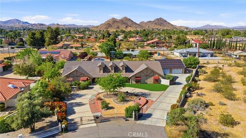 19670 Tonkawan Rd, Apple Valley, CA, 92307 | Card Image