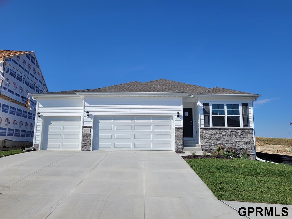 186th St, Elkhorn, NE 68022