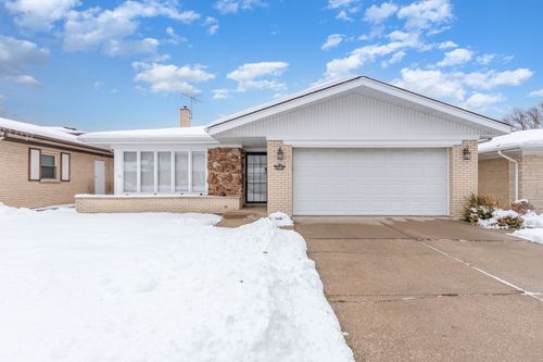 2913 Kensington Ave, Westchester, IL, 60154-5134 | Card Image