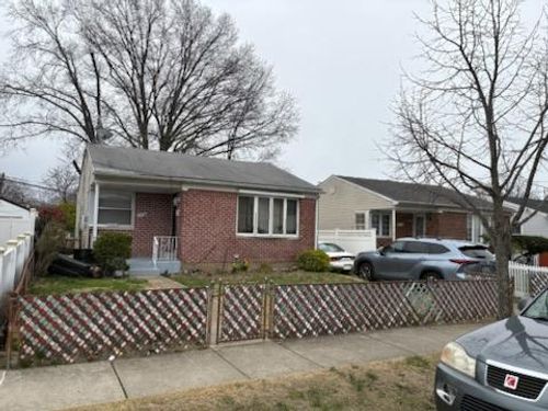 121 237th St, Rosedale, NY, 11422-1038 | Card Image