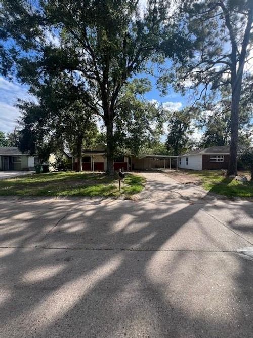 6622 Hartwick Rd, Houston, TX, 77016-1414 | Card Image