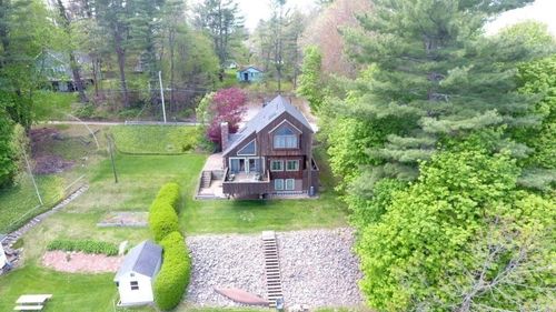 37 Wilson Ave, Spencer, MA, 01562-2847 | Card Image