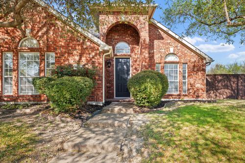 516 Castleford Dr, Allen, TX, 75013-2902 | Card Image