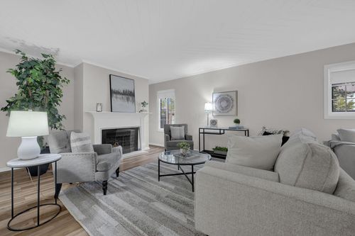 203 Saint Pierre St, Worthington, OH, 43085-2262 | Card Image