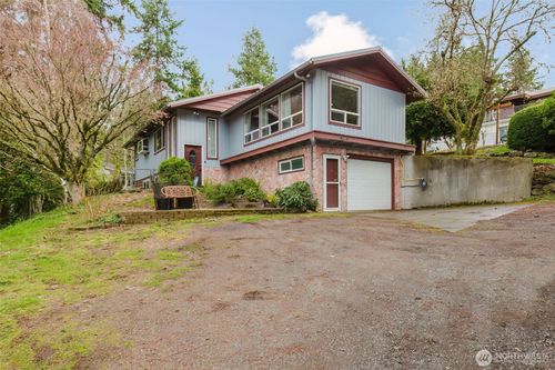 1820 Ne Rustic Ln, Bremerton, WA, 98310-9755 | Card Image
