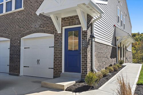 5-305-4680 Bentwood Hills Dr, Wilder, KY, 41071-8858 | Card Image