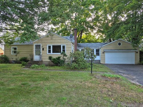 404 Denslow St, Windsor Locks, CT, 06096-1616 | Card Image