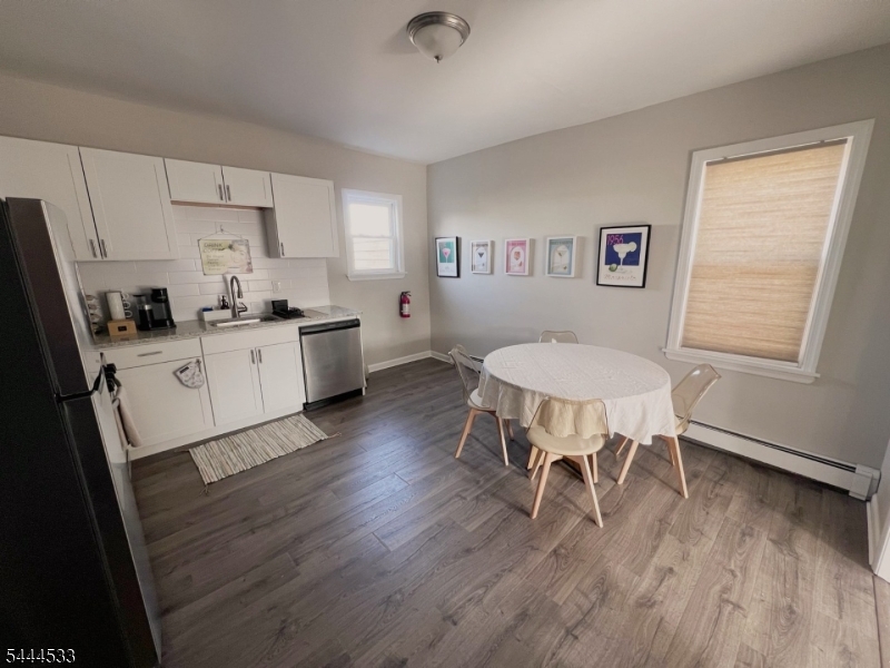 Residential Lease in Harrison Town 4