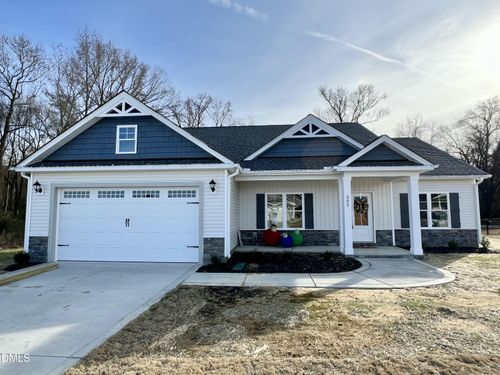 302 Creeks Edge Dr, Pikeville, NC, 27863-7726 | Card Image