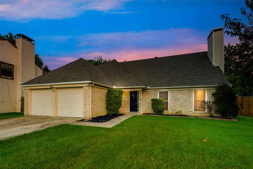 5408 Luttrell Ct, Flower Mound, TX, 75028-1001 | Card Image