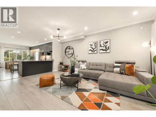 34-7051 Ash St, Richmond, BC, V6Y2R9 | Card Image