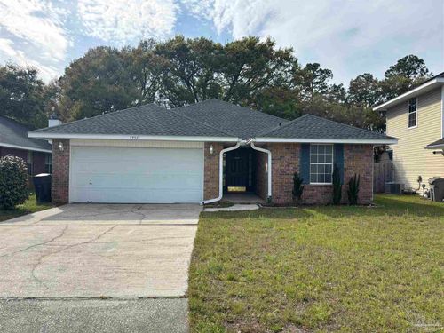 7952 Cayenne Way, Pensacola, FL, 32526-2919 | Card Image