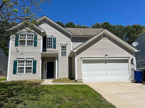 5413 Seaspray Ln, Raleigh, NC, 27610-5793 | Card Image