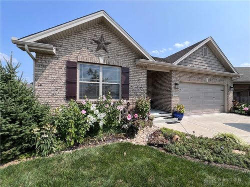 110 Silver Oak Ct, Franklin, OH, 45005-7500 | Card Image