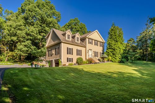 65 W Dayton Hill Rd, Wallingford, CT, 06492-5309 | Card Image