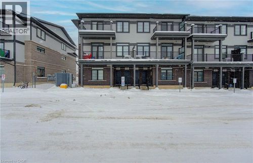 146 Wheat Lane, Kitchener, ON, N2R0R6 | Card Image