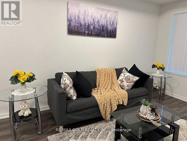 179 - 151 Honeycrisp Crescent, Townhouse with 3 bedrooms, 3 bathrooms and 1 parking in Vaughan (Vaughan Corporate Centre) ON | Image 13