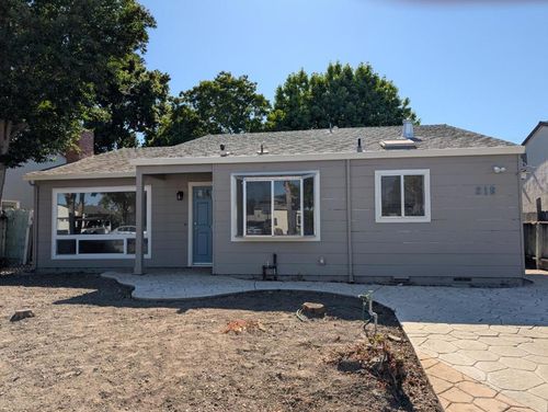 219 San Juan Dr, Hollister, CA, 95023-3023 | Card Image