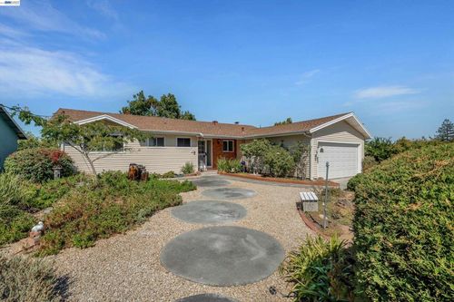 327 Kingston Ave, Martinez, CA, 94553-4015 | Card Image