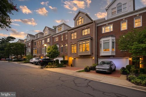 1719 22nd Ct N, ARLINGTON, VA, 22209-1133 | Card Image
