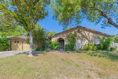10543 Big Mesa St, Converse, TX, 78109-2401 | Card Image