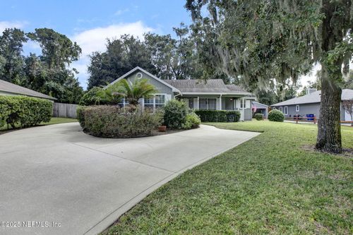 2433 Bonnie Oaks Dr, Fernandina Beach, FL, 32034-8603 | Card Image