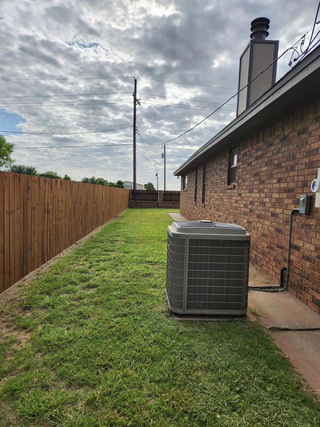 507 Mesa Dr, House other with 3 bedrooms, 2 bathrooms and null parking in Plainview TX | Image 35