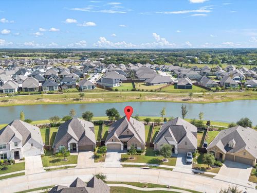 10135 Napier Dr, Iowa Colony, TX, 77583-3089 | Card Image