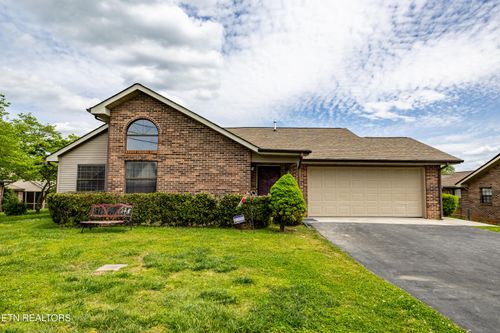 1148 Fielding Dr, Maryville, TN, 37804-5228 | Card Image