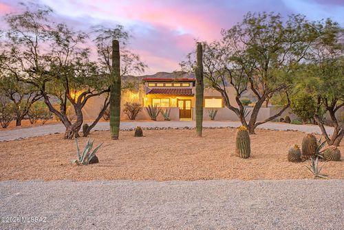 10881 E Camino Miramonte, Tucson, AZ, 85749 | Card Image