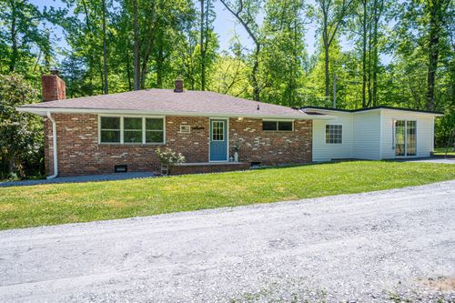 2073 Mauney Rd, Bessemer City, NC, 28016-9643 | Card Image
