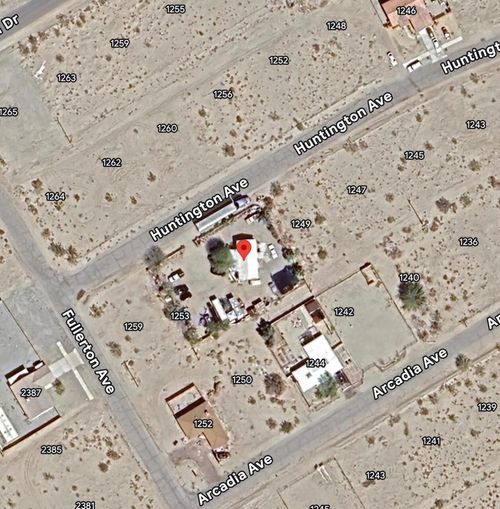 1251 Huntington Ave, Thermal, CA, 92274-6414 | Card Image