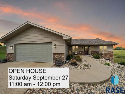 102 Round Lake Hills Dr, Wentworth, SD, 57075-7519 | Card Image