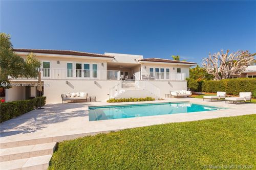 6831 Sunrise Ct, Coral Gables, FL, 33133-7017 | Card Image