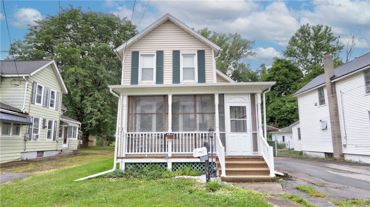 Andes Ave, Geneva, NY 14456