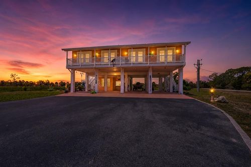 200/202 Se 205th St, Suwannee, FL, 32692 | Card Image