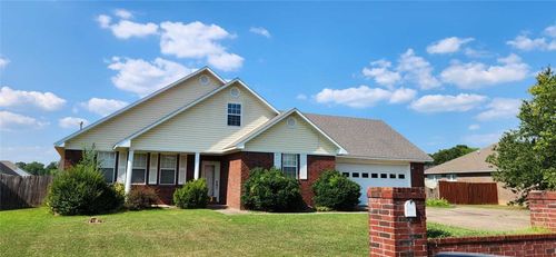 104 Cheyenne Ln, Clarksville, AR, 72830-8051 | Card Image
