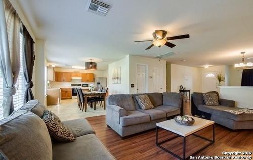 9418 Wolf Pt, San Antonio, TX, 78251-4297 | Card Image