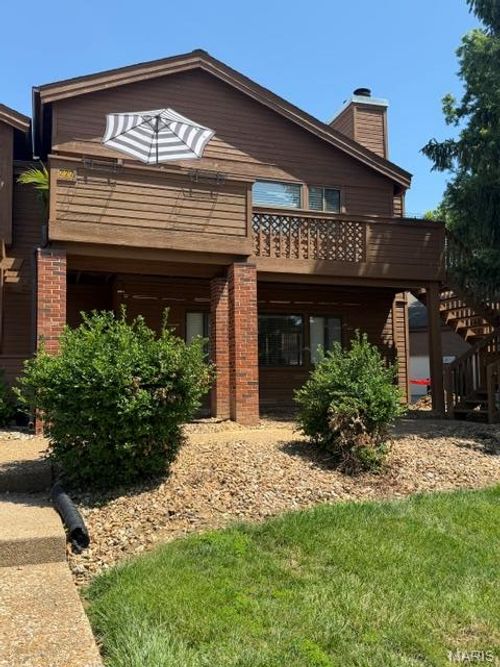 g-222 Hemingway Ln, Weldon Spring, MO, 63304-8173 | Card Image