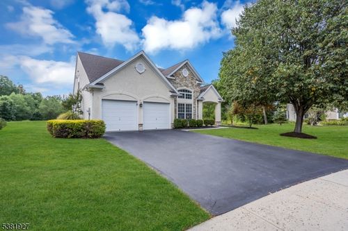 21 Buckingham Dr, PENNINGTON, NJ, 08534-5186 | Card Image