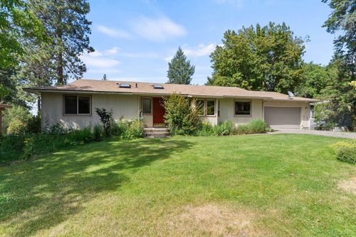 3827 E Funk Ave, Spokane, WA, 99223-5354 | Card Image