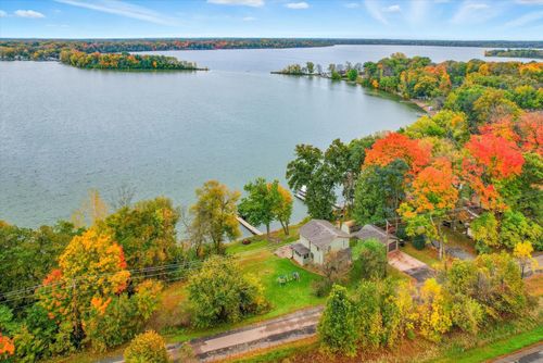 28605 Johnson Ln, Chisago City, MN, 55013-9349 | Card Image