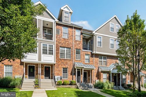 13 Brewerytown Ct, PHILADELPHIA, PA, 19121-4430 | Card Image