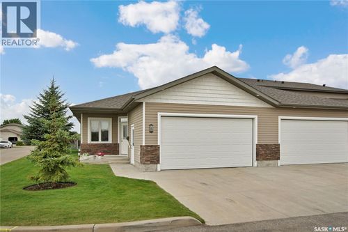 100 Brooklyn Lane, Warman, SK, S0K0A1 | Card Image