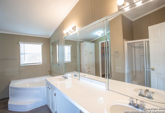 227 Private Road 3531, House other with 3 bedrooms, 2 bathrooms and null parking in Hondo TX | Image 10