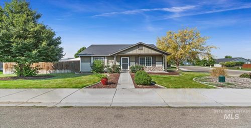 2361 N Blueblossom Way, Kuna, ID, 83634-5078 | Card Image