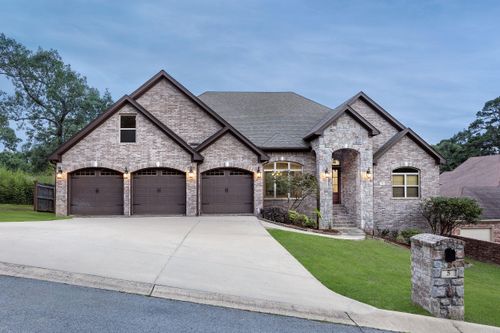 5 Pine View Pl, Little Rock, AR, 72212-2007 | Card Image